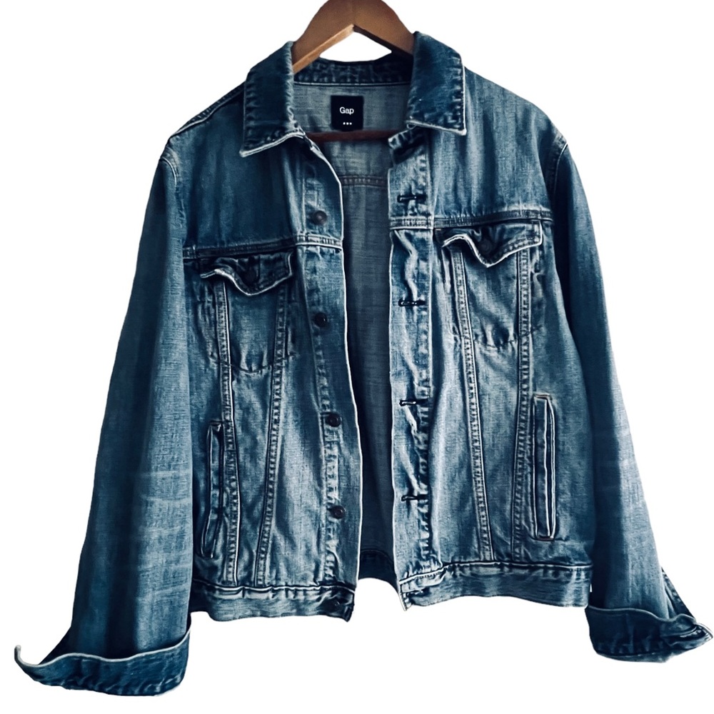 GAP Men's Size Large Medium Wash Denim / Jean Jacket